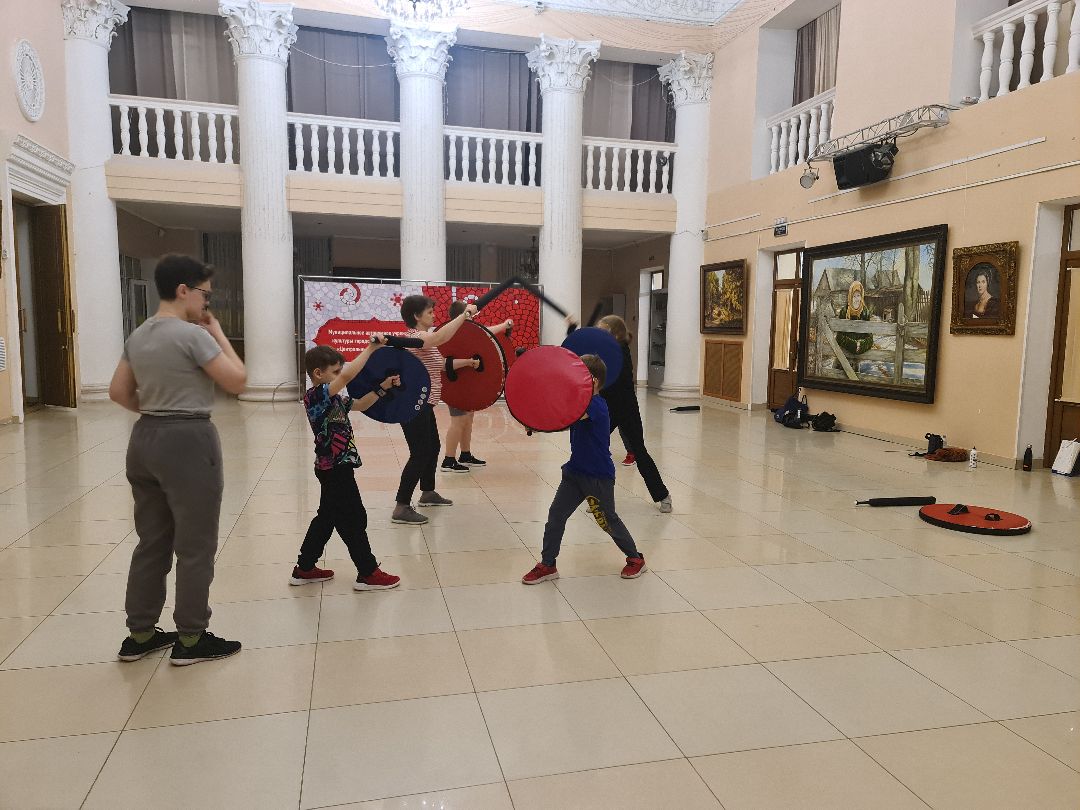 Щёлково, общество