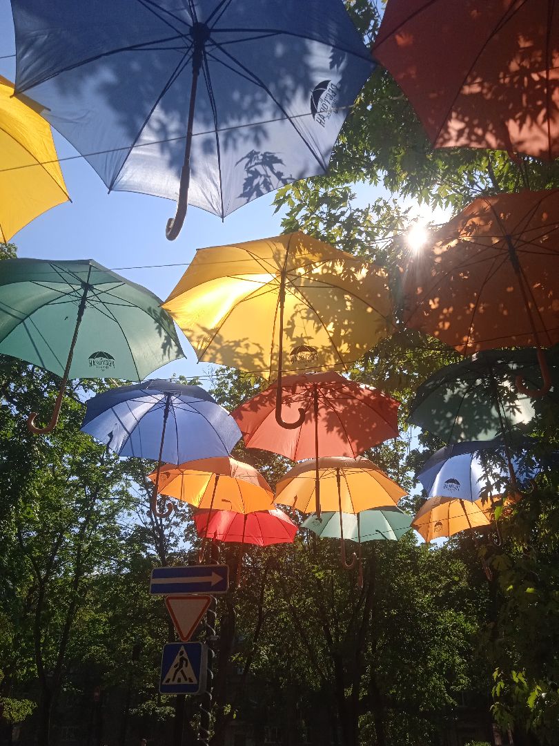 парящие, зонтики, аллея, апарт-отель, Дружба