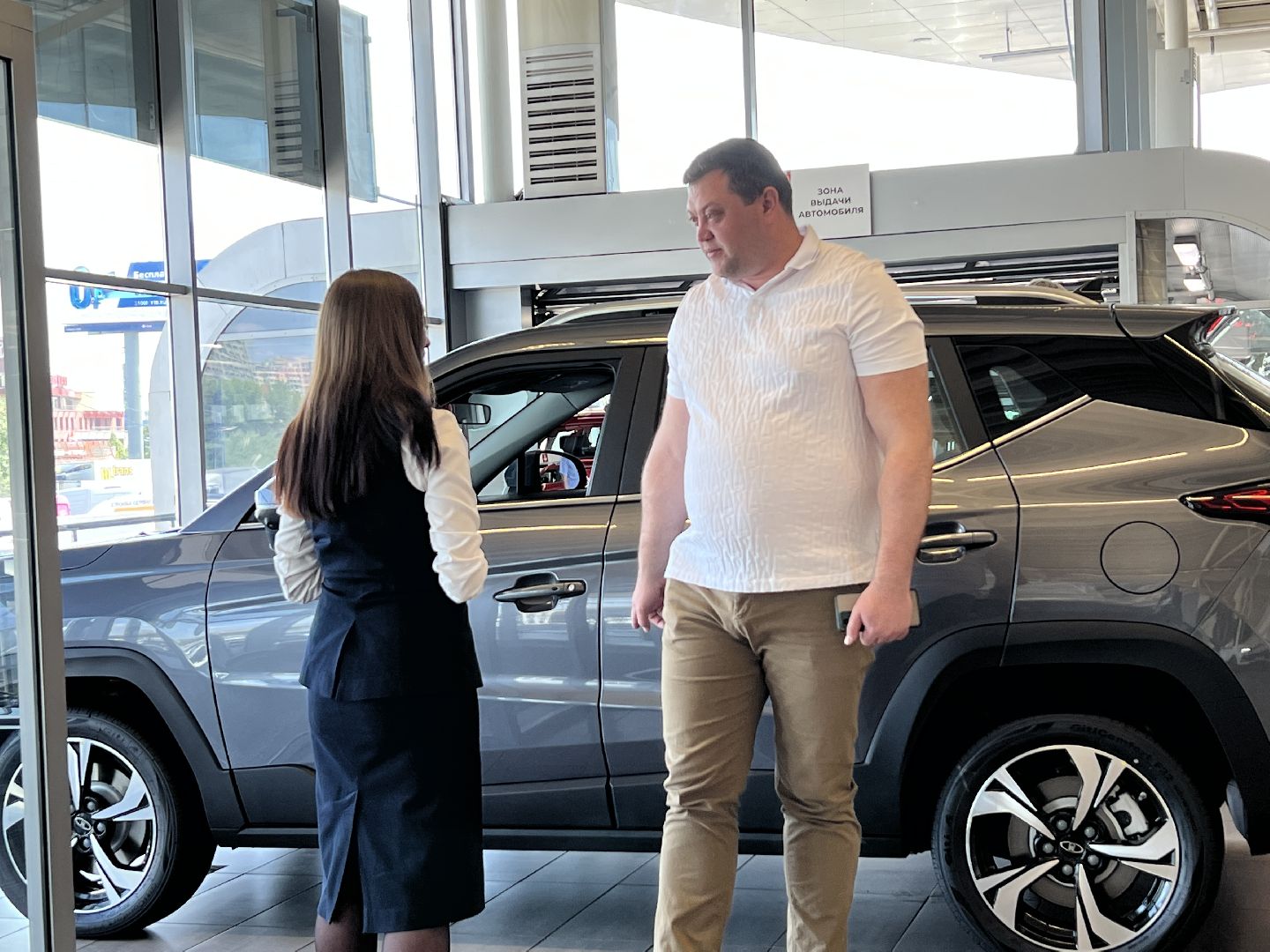 Химки, автомобиль, Москвич, автосалон, экономика