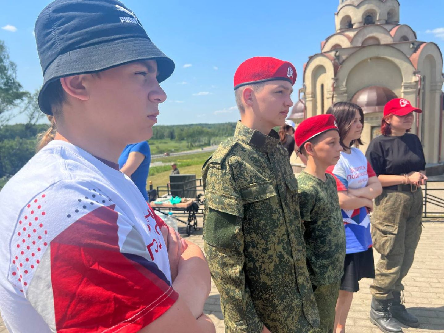 Можайск, Можайский городской округ, Подмосковье, волонтёры, юнармия, субботник, мемориал, воинское захоронение