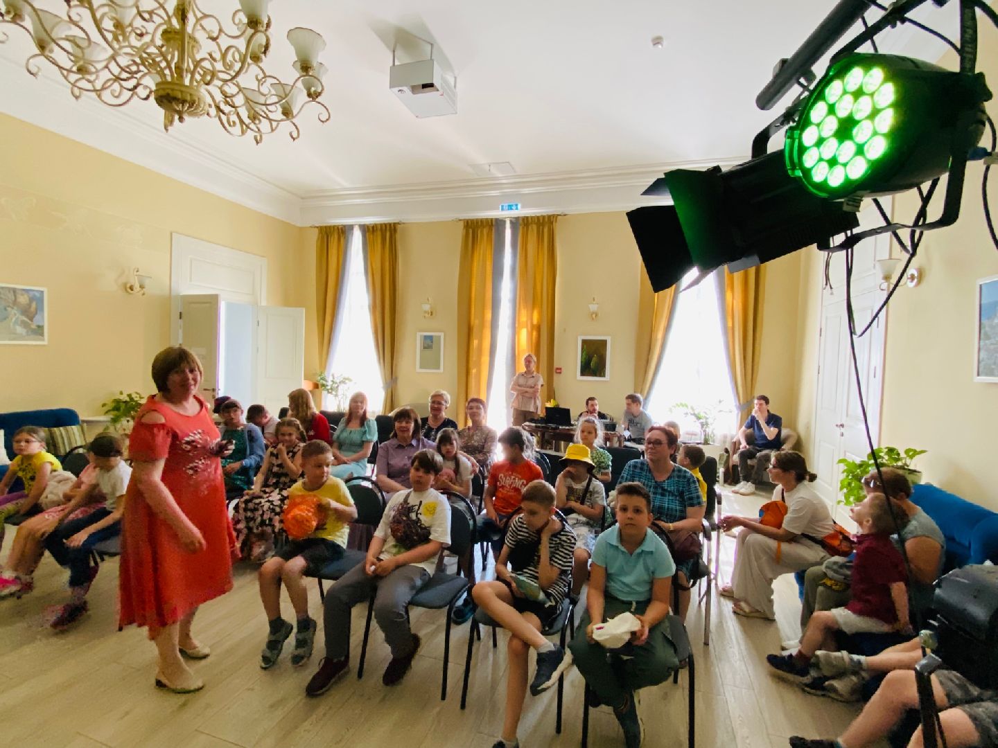 Домодедово, реабилитационный центр, домодедовский хоспис, спектакль, дети с ОВЗ