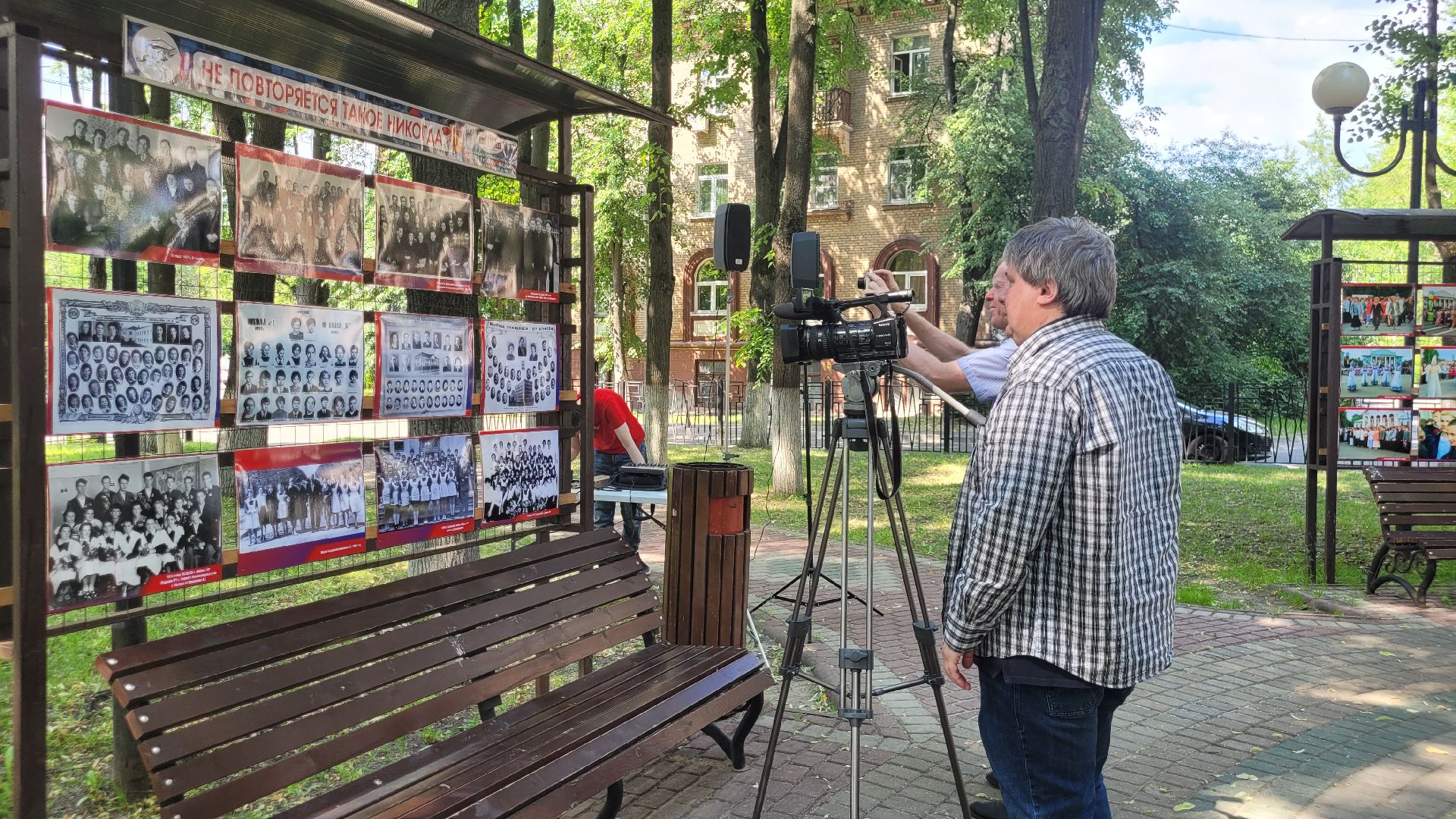 культура; выпускники; видное; выставка; юность