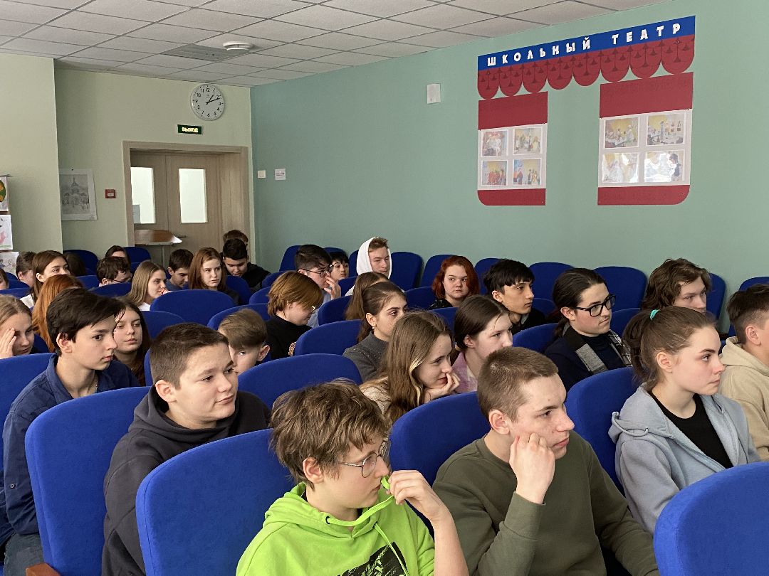 Спецоперация, волонтёры, школа, СВО