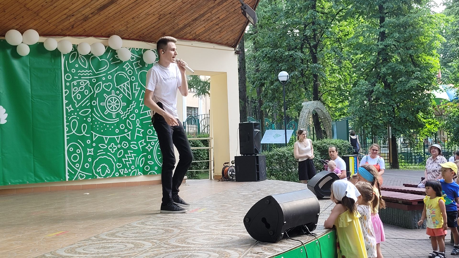 дети; концерт; мода; видное