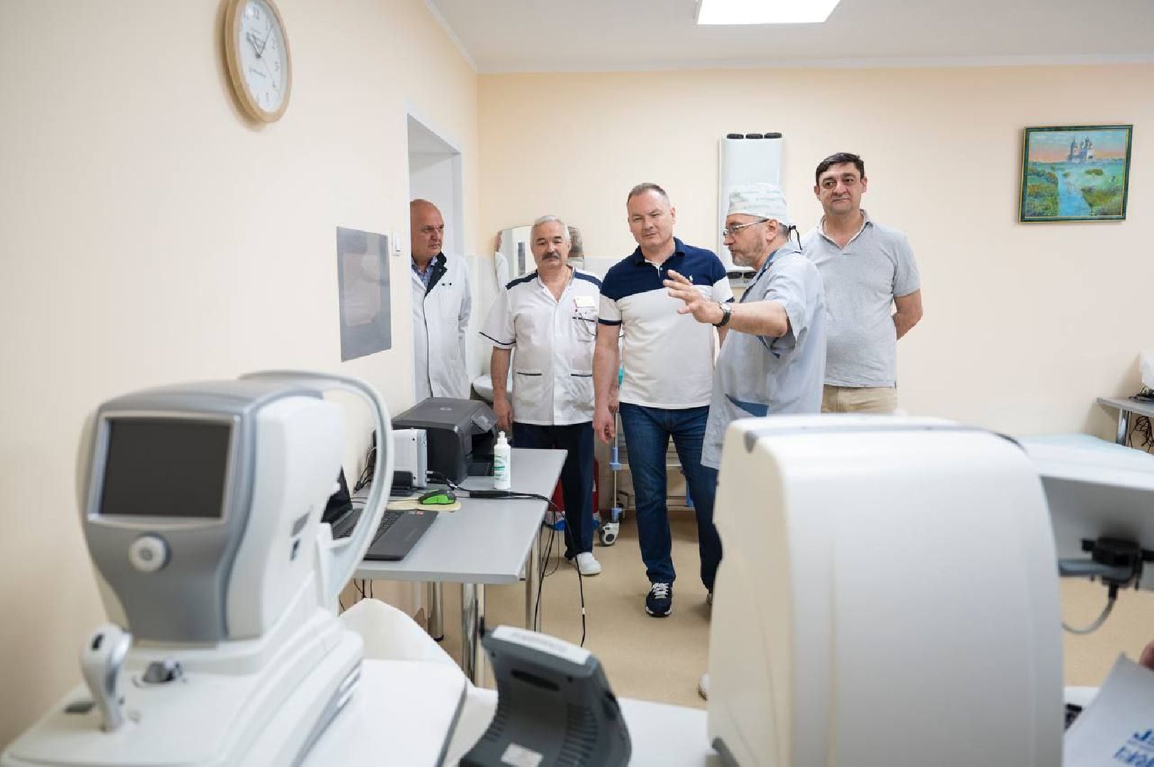 профессия: праздник; медицина; биография; врачи