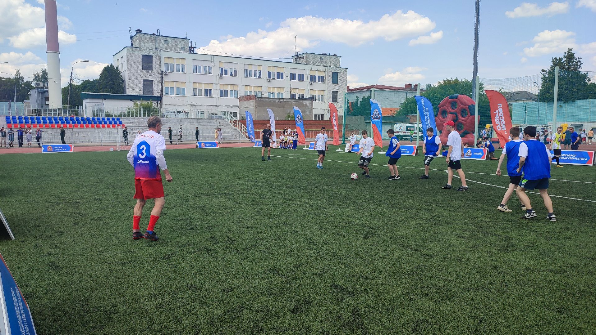 Кашира, футбол, выходи во двор, спортклуб