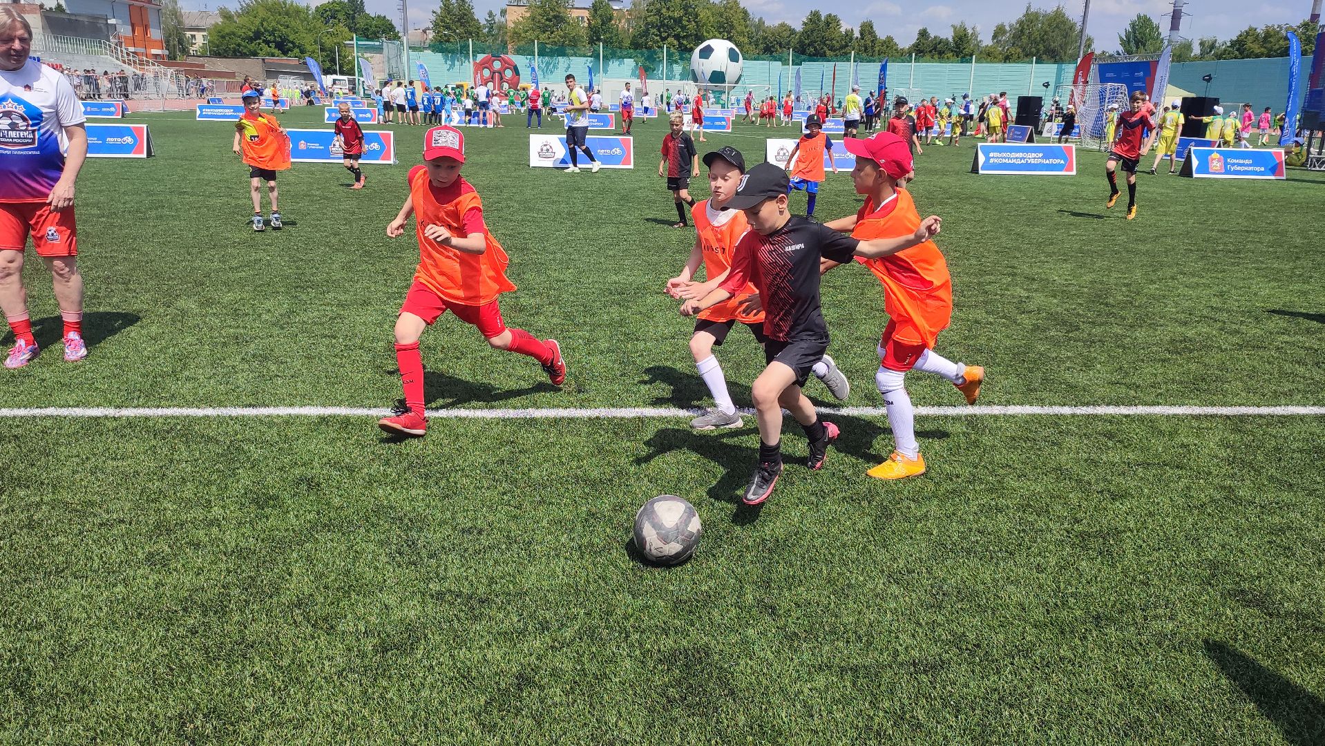 Кашира, футбол, выходи во двор, спортклуб