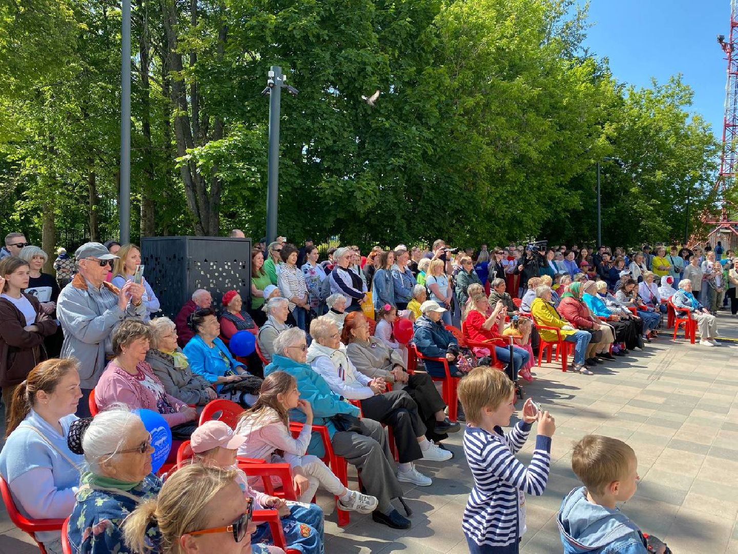 Сергиев Посад, Сергиево-Посадский городской округ, День России, Праздник, Родина, Российская Федерация, Парки, Скверы, Лето в Подмосковье, Молодежь, Жители