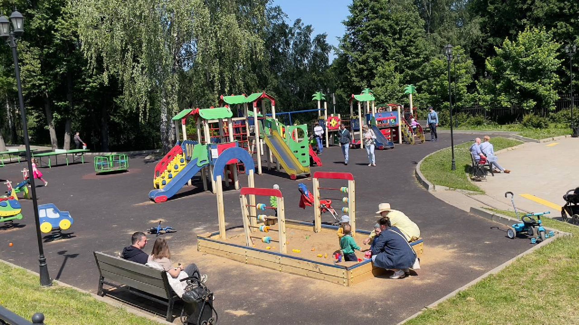 Сергиев Посад, Сергиево-Посадский городской округ, День России, Праздник, Родина, Российская Федерация, Парки, Скверы, Лето в Подмосковье, Молодежь, Жители