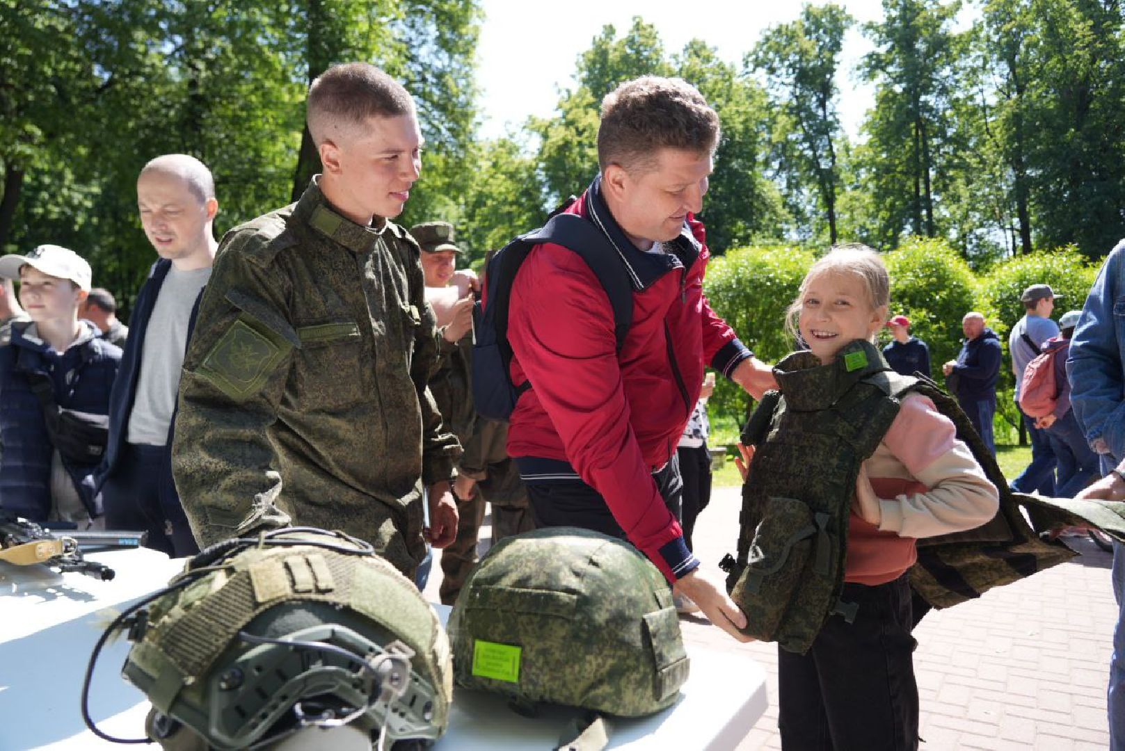 Сергиев Посад, Сергиево-Посадский городской округ, День России, Праздник, Родина, Российская Федерация, Парки, Скверы, Лето в Подмосковье, Молодежь, Жители