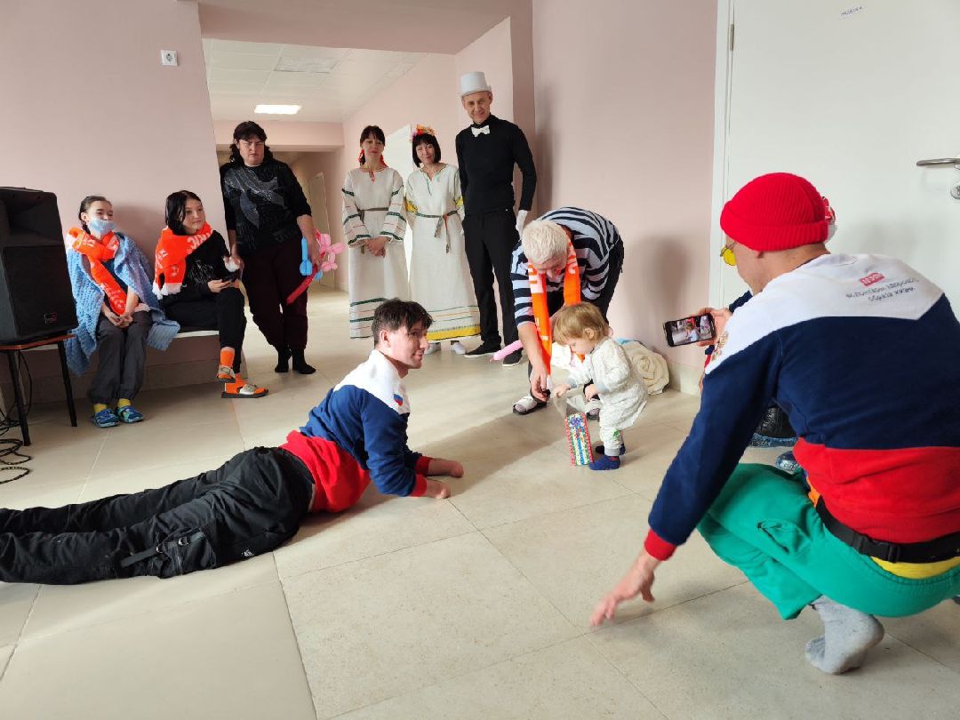 Лобня, города