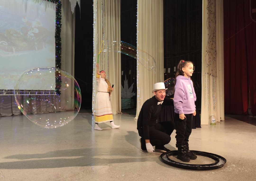 Лобня, города