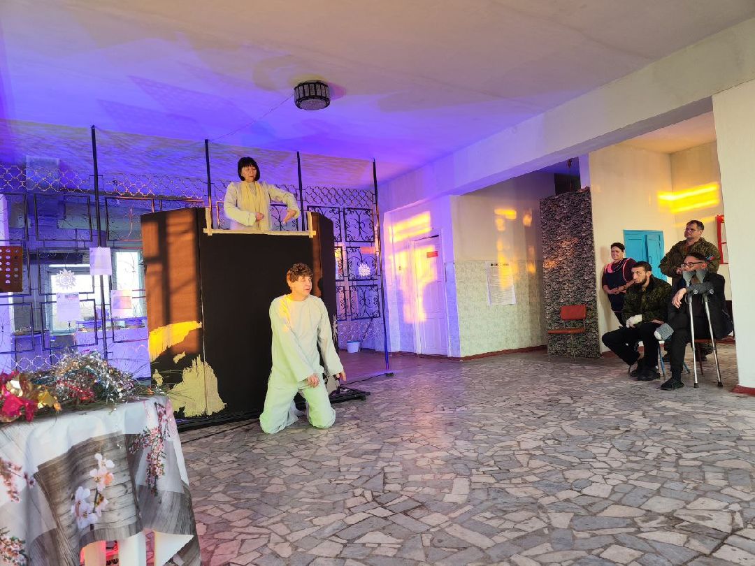 Лобня, города