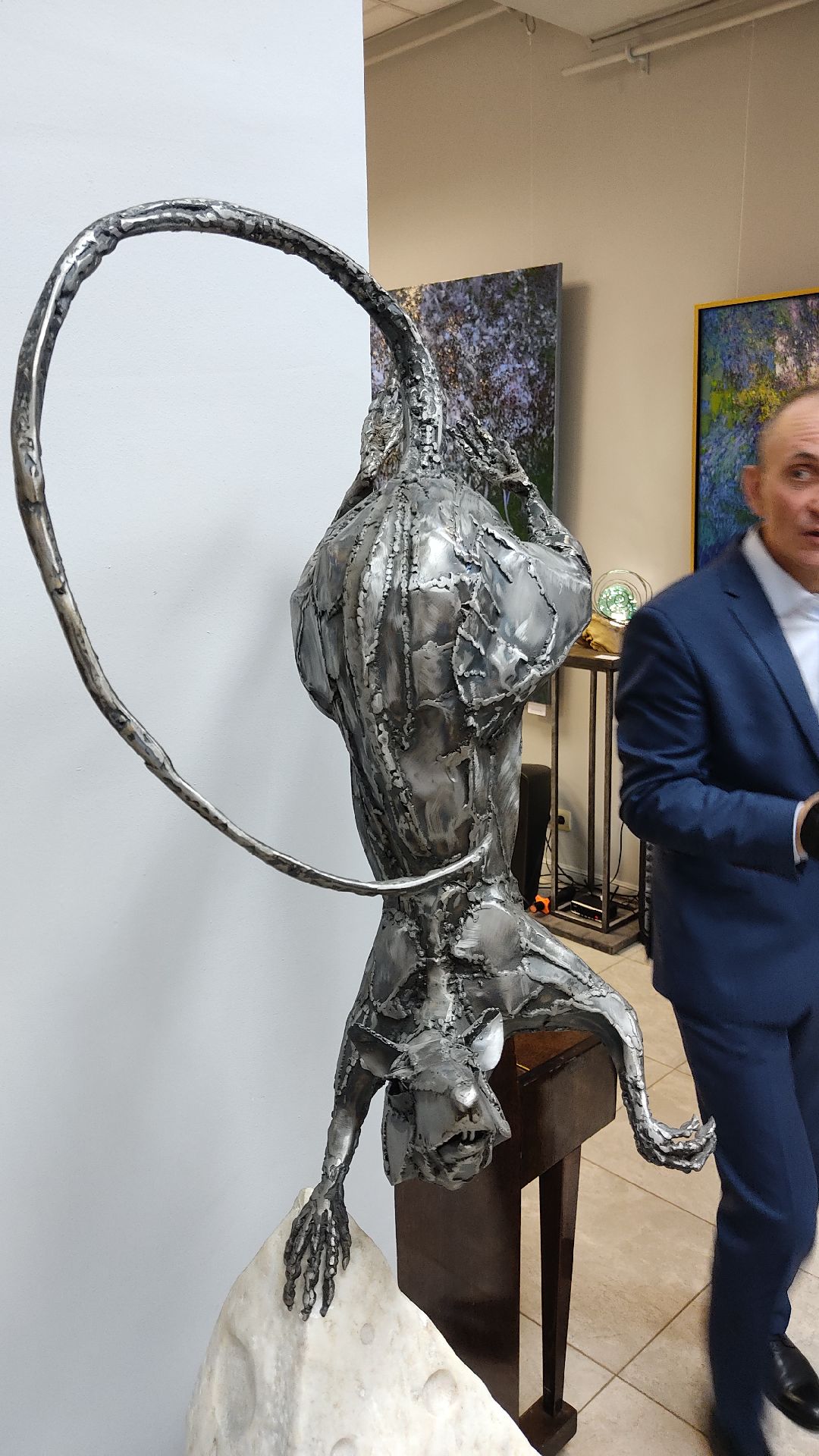 Лобня, города