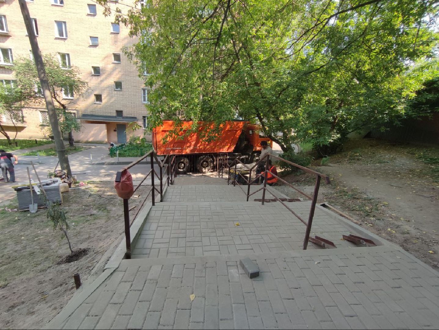 Мытищи, ремонт входных групп, лестница, детский сад