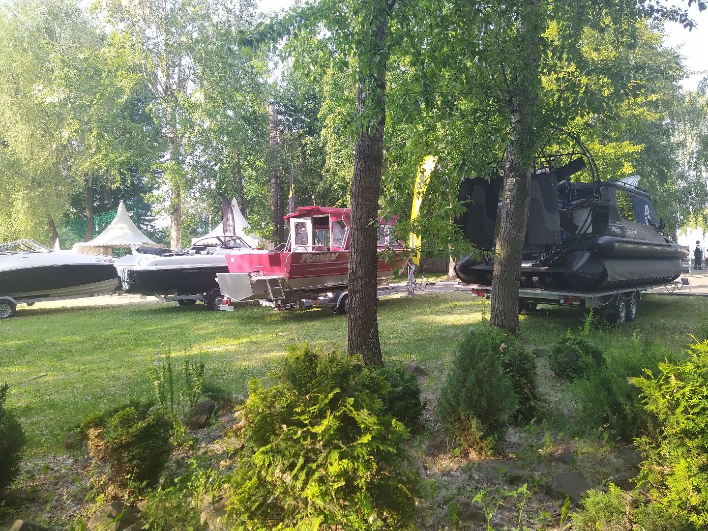 Долгопрудный, хаусботы, яхты, катера, бизнес