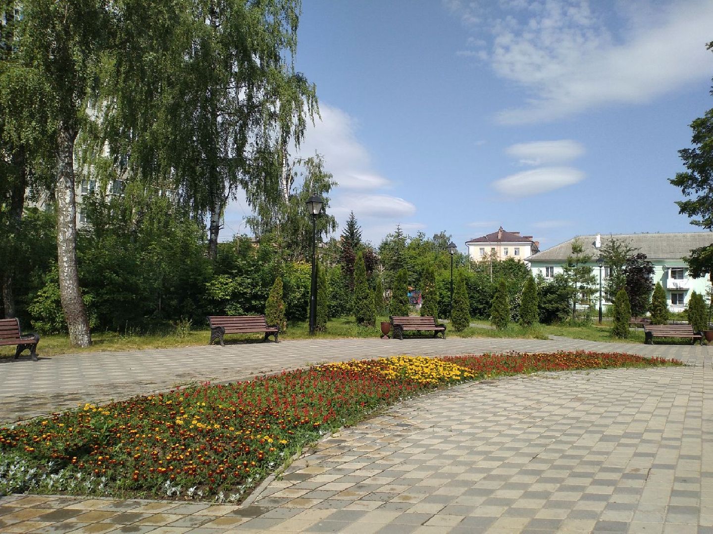 благоустройство, лето, жара, полив, клумбы, Лосино-Петровский