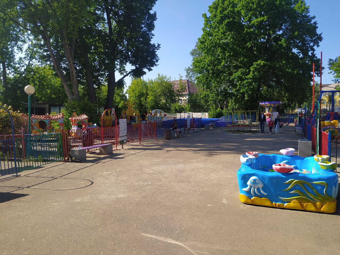 Истра, аттракционы, парк