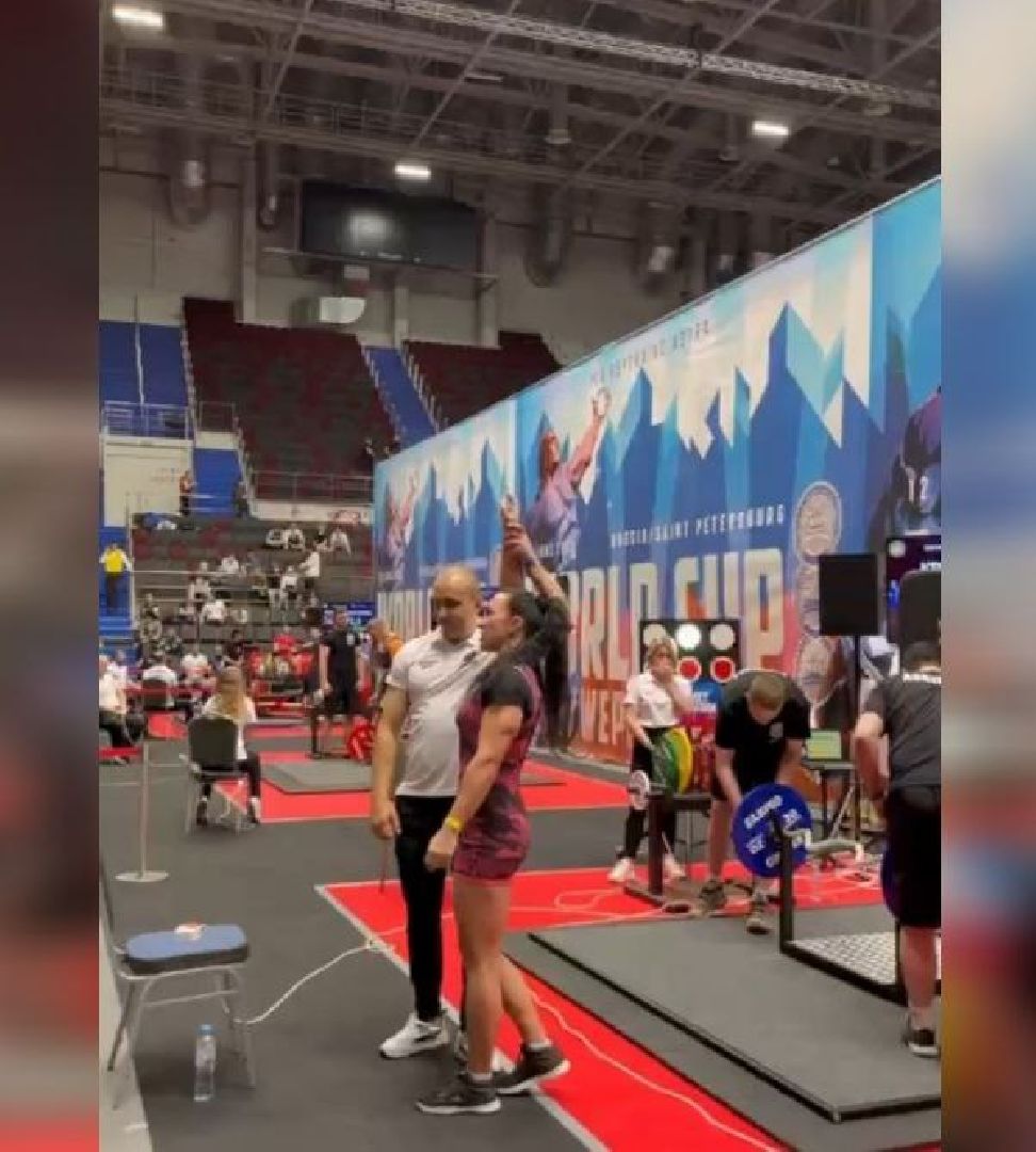 Бицепс, соревнования, подъём, спорт