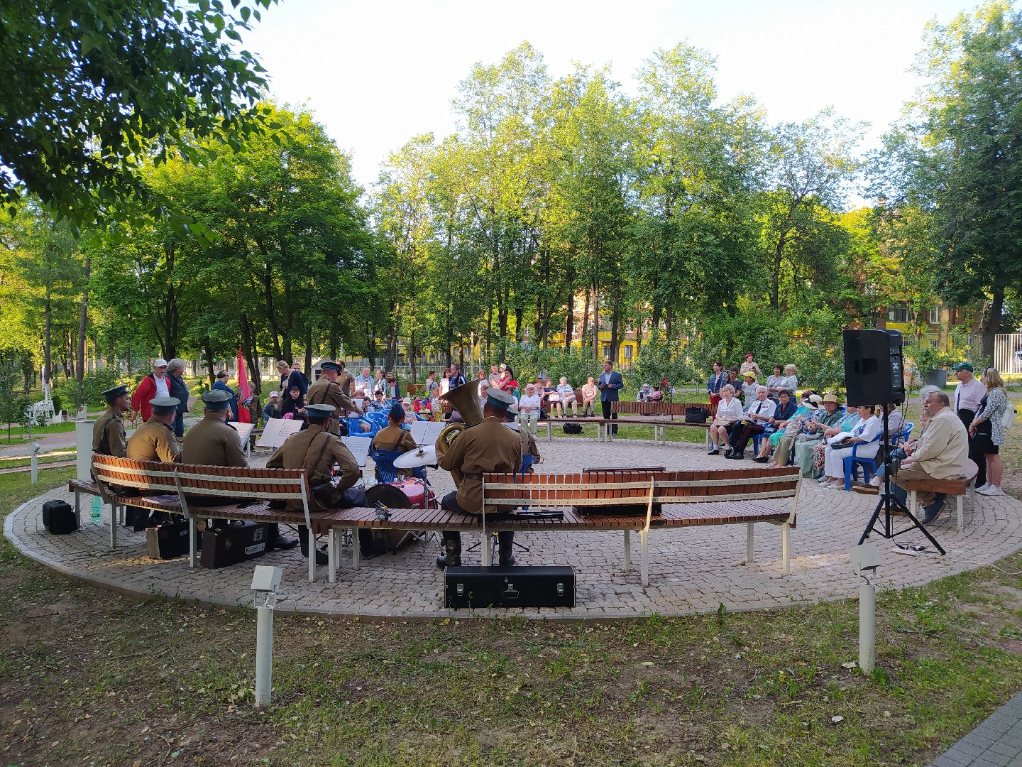 Истра, день памяти, парк, концерт