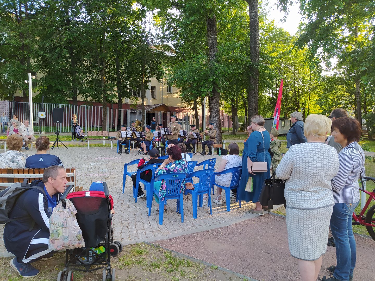 Истра, день памяти, парк, концерт