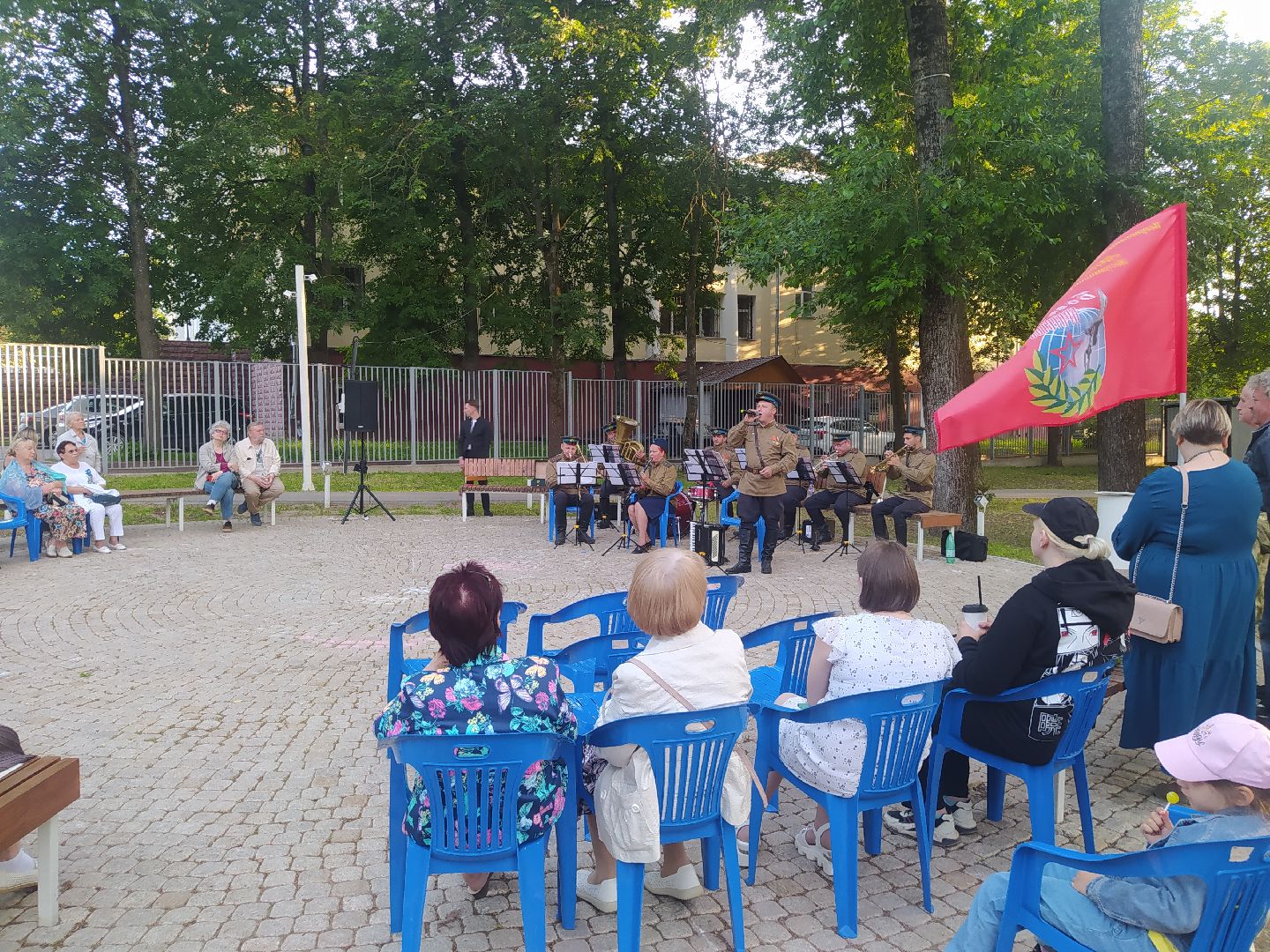 Истра, день памяти, парк, концерт