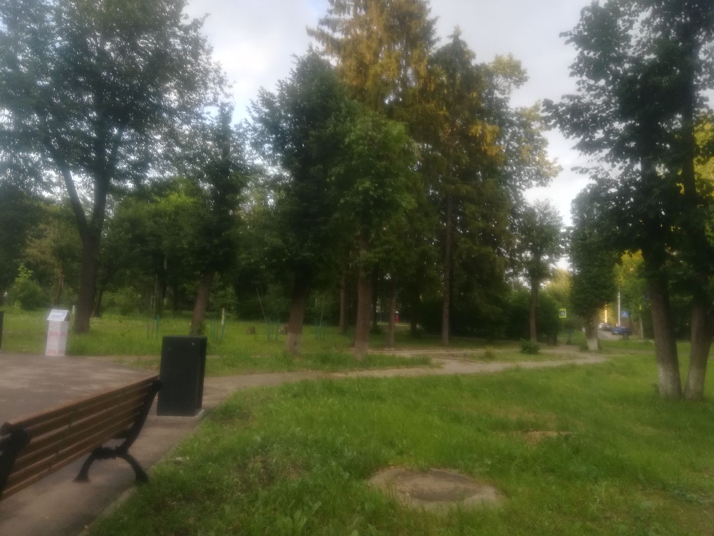 Звенигород, благоустройство, парковки, Звенигородская поликлиника, доступная среда для маломобильных людей