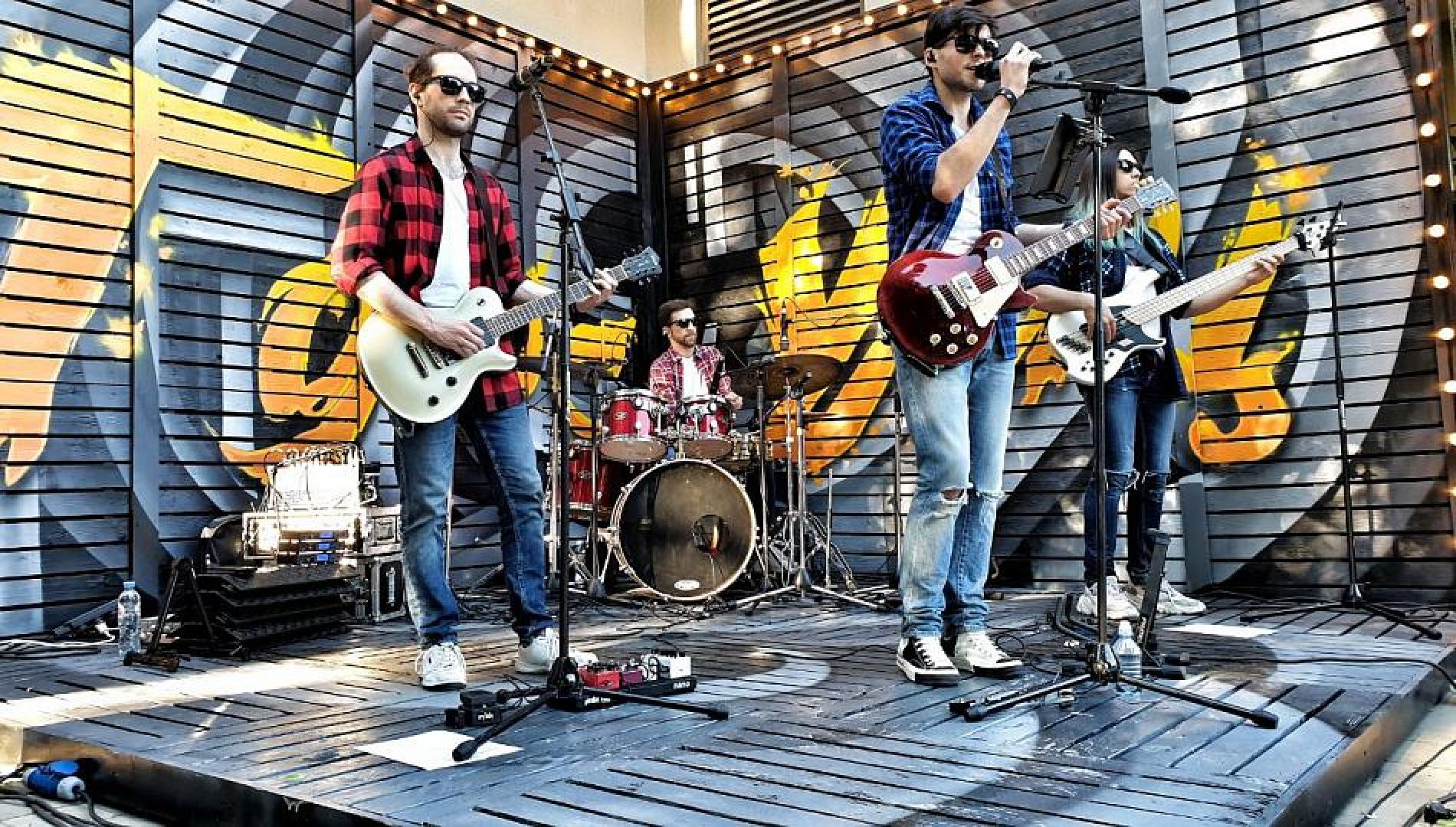 Звенигород, культура, уличные музыканты, проект