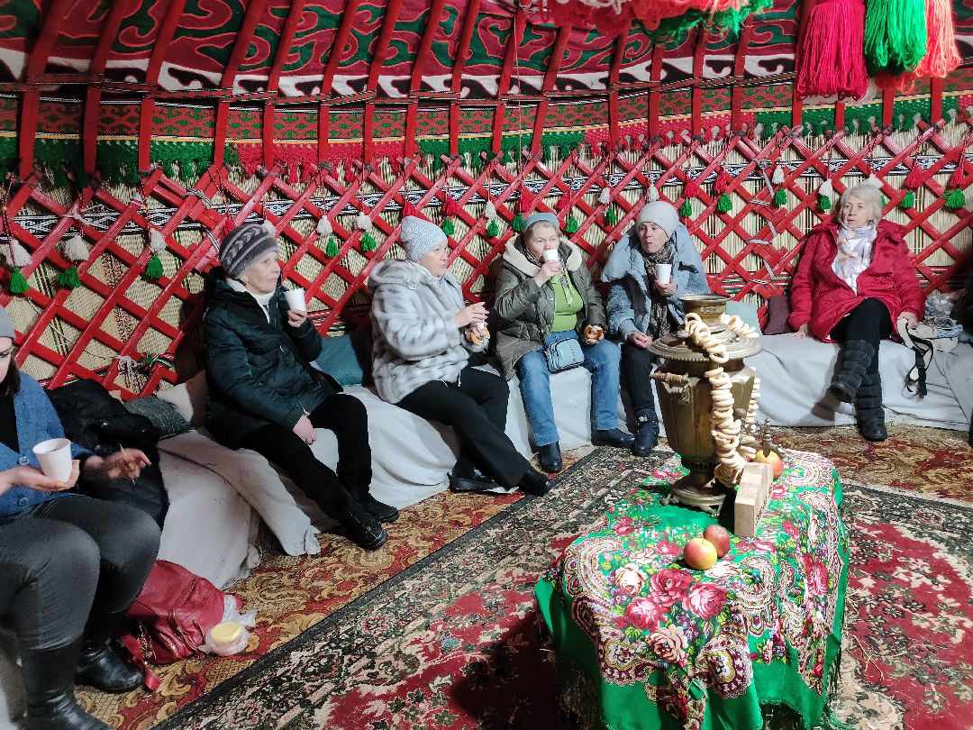 Раменское, общество