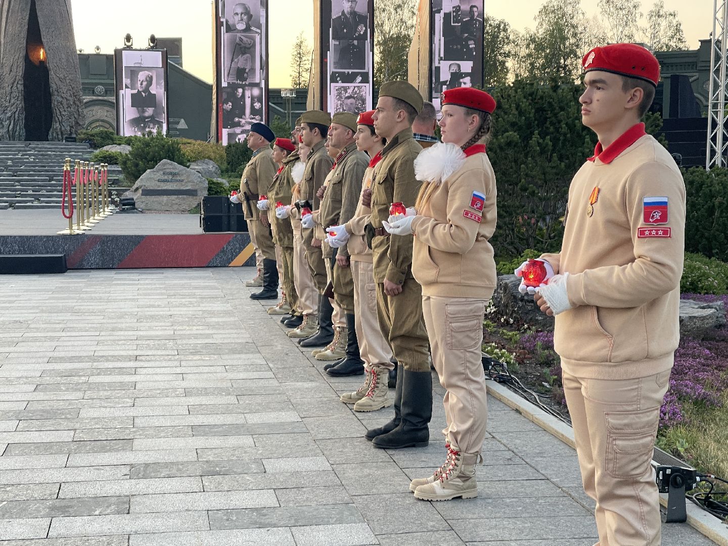 Одинцово, Кубинка, главный храм ВС РФ, день памяти и скорби, свеча памяти