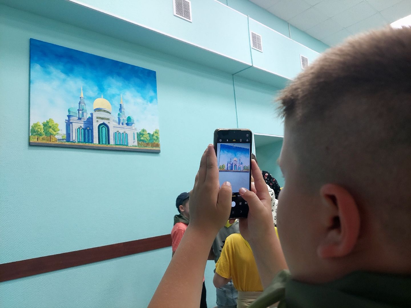 выставка картин, СВО, культура, общество