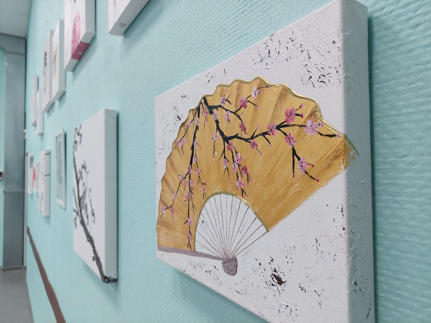 выставка картин, СВО, культура, общество