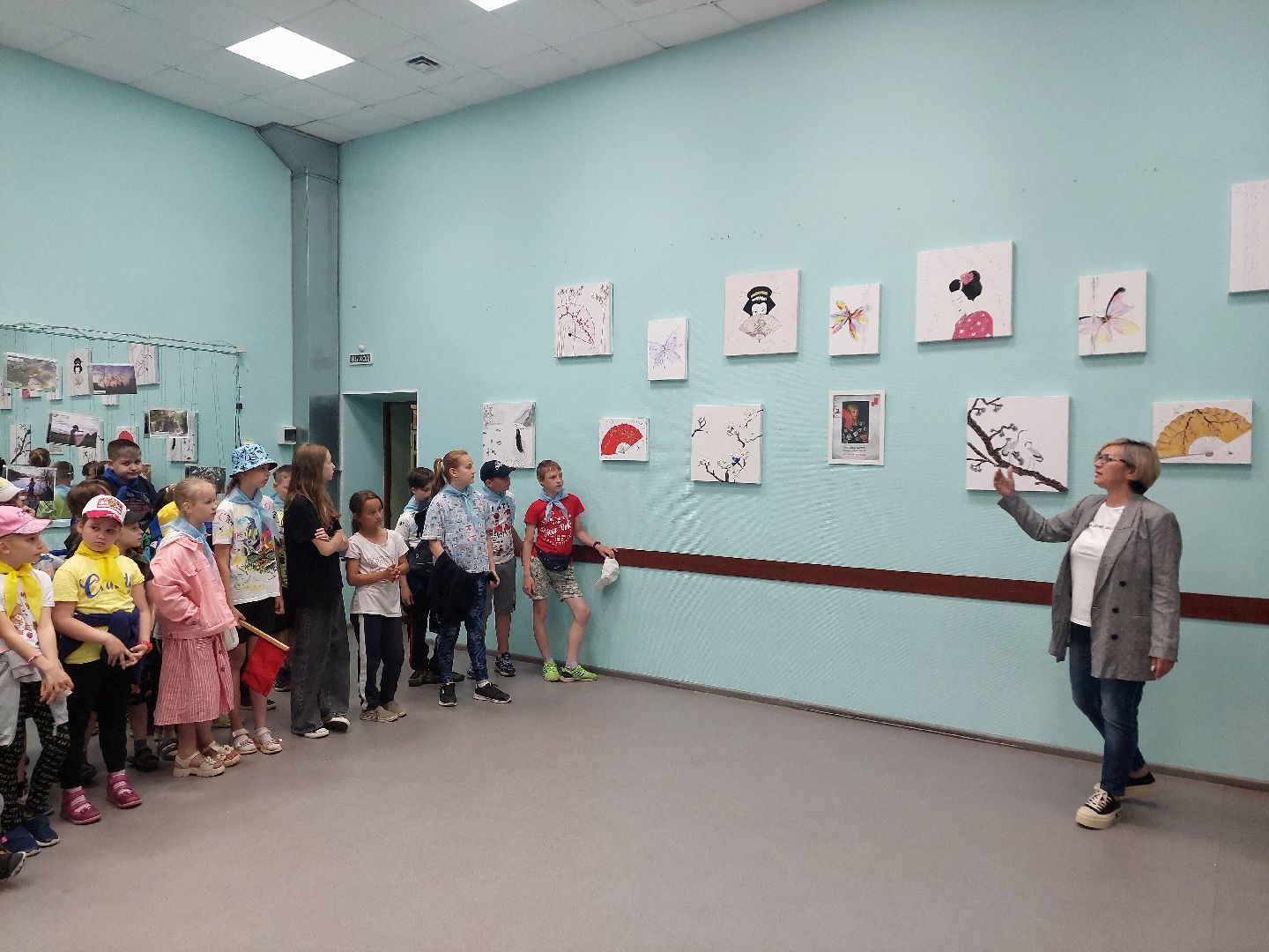 выставка картин, СВО, культура, общество