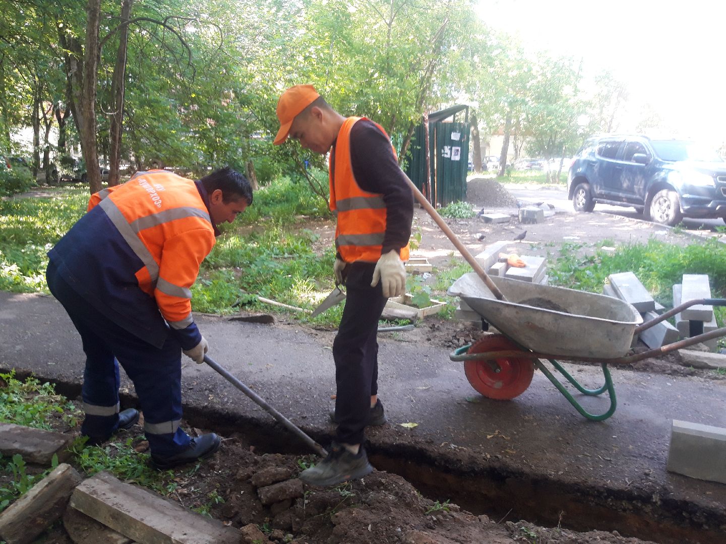 двор, доброе дело,