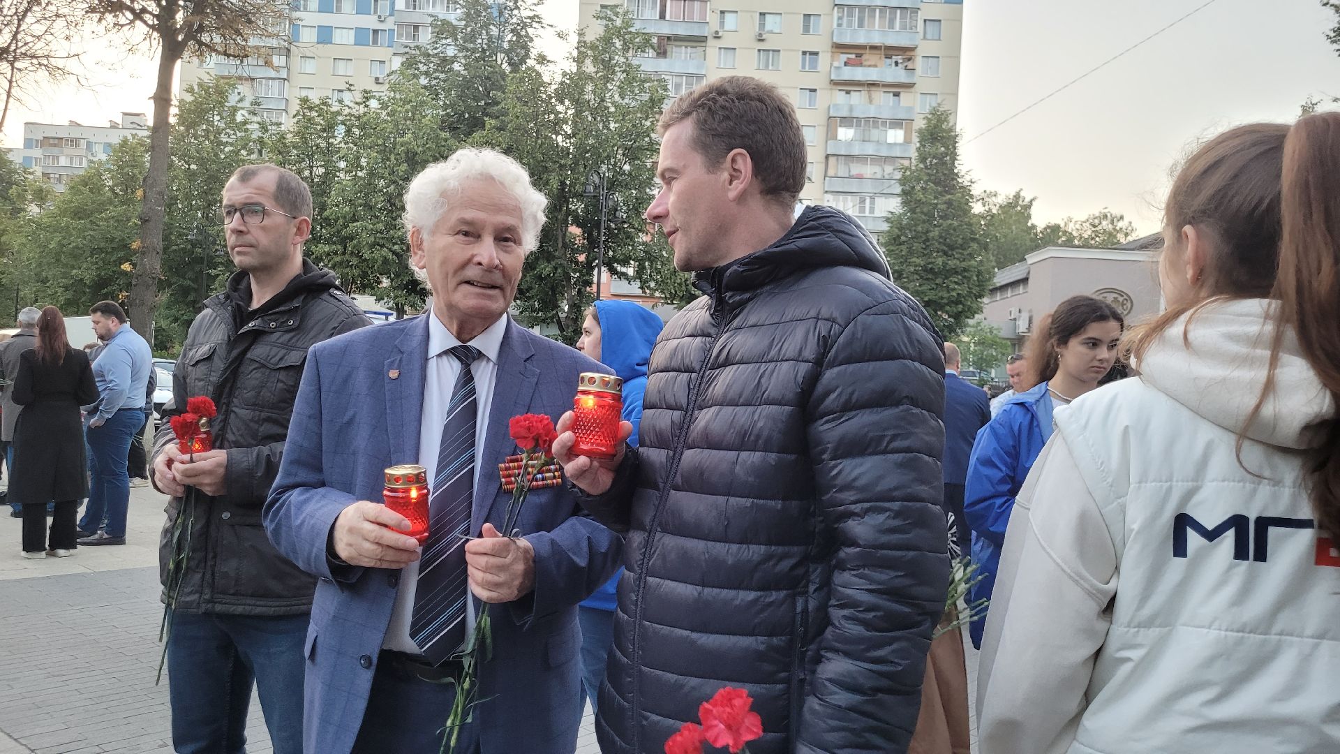день памяти; 22 июня; возложение; видное; вечный огонь