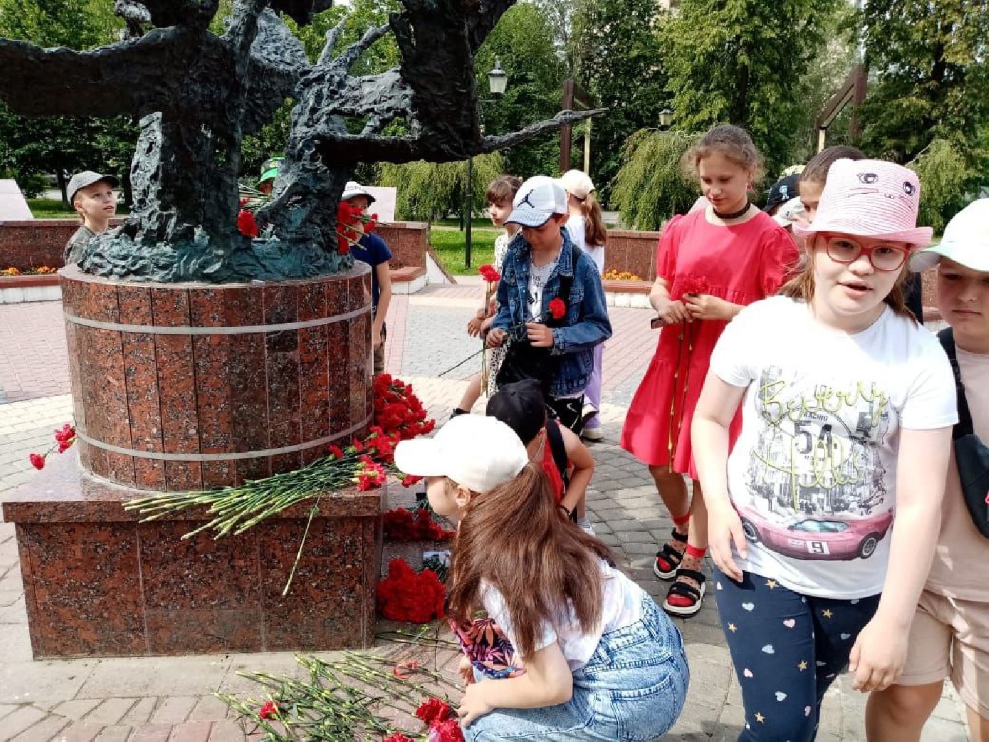 Подмосковье, Ивантеевка, образование, Минута молчания, дети