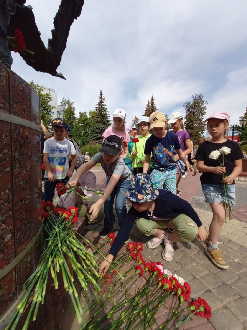 Подмосковье, Ивантеевка, образование, Минута молчания, дети