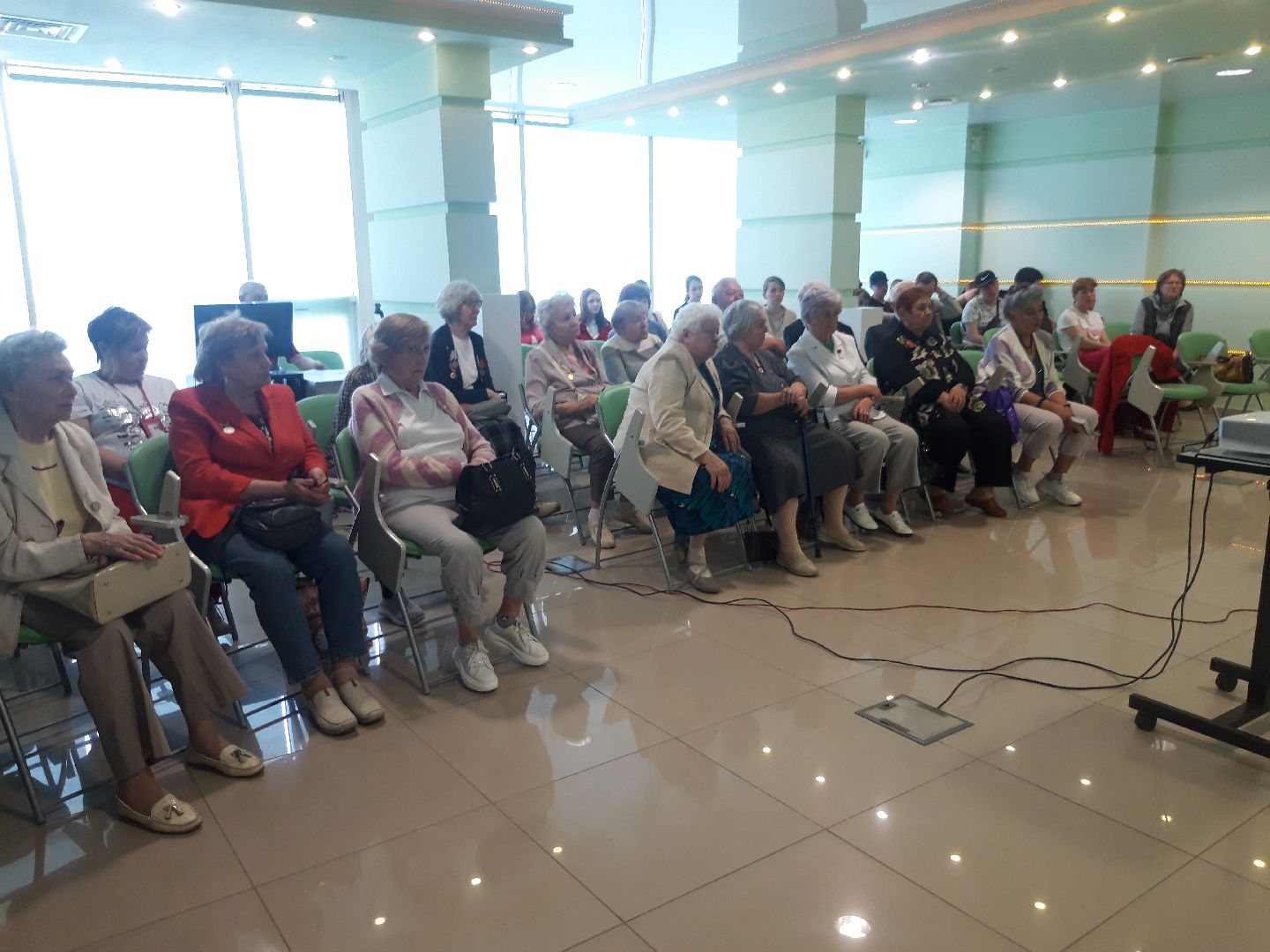 доброе дело, пенсионеры,