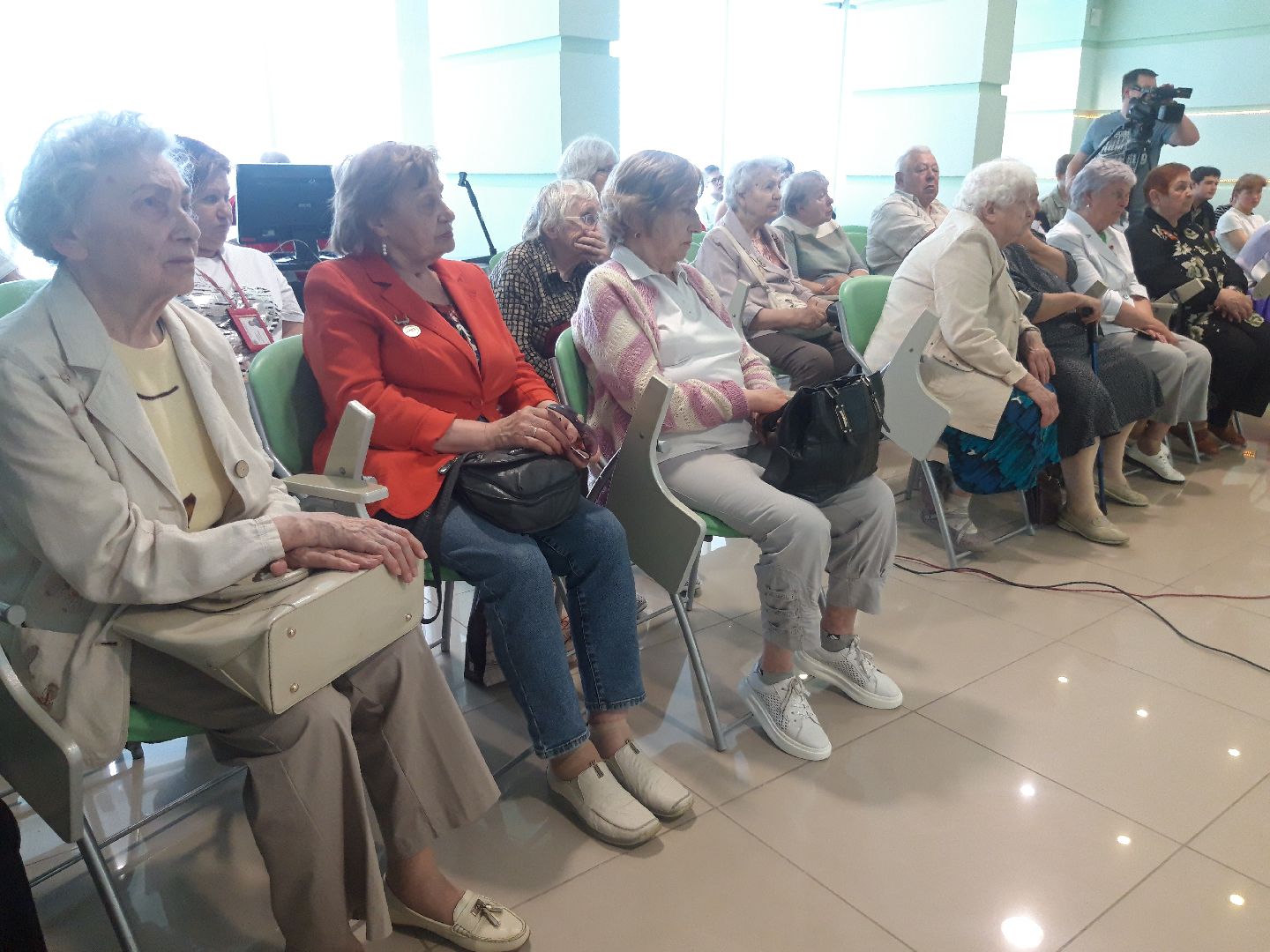 доброе дело, пенсионеры,