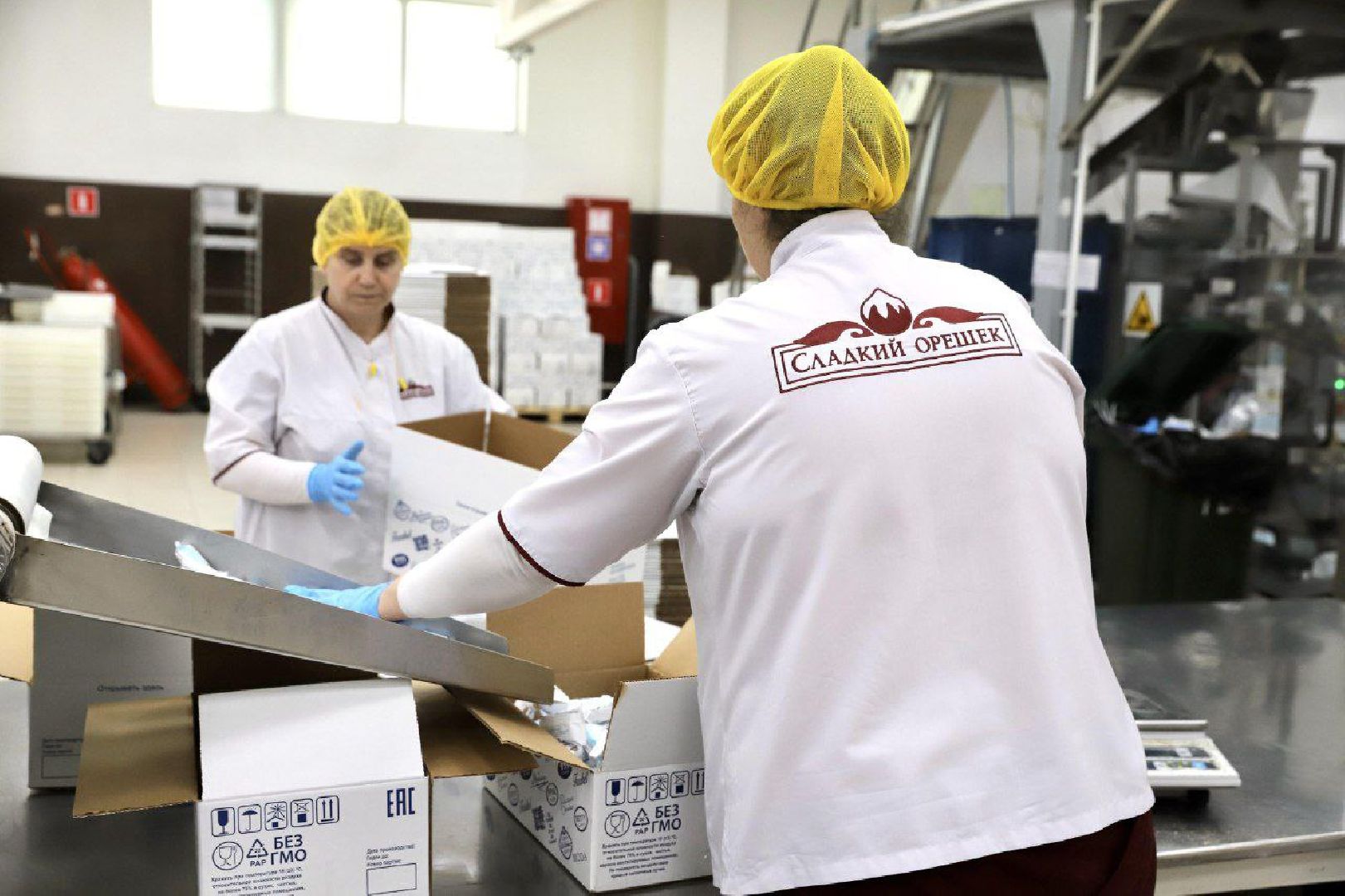 Солнечногорск, конфеты, поддержка, администрация, сладкий орешек