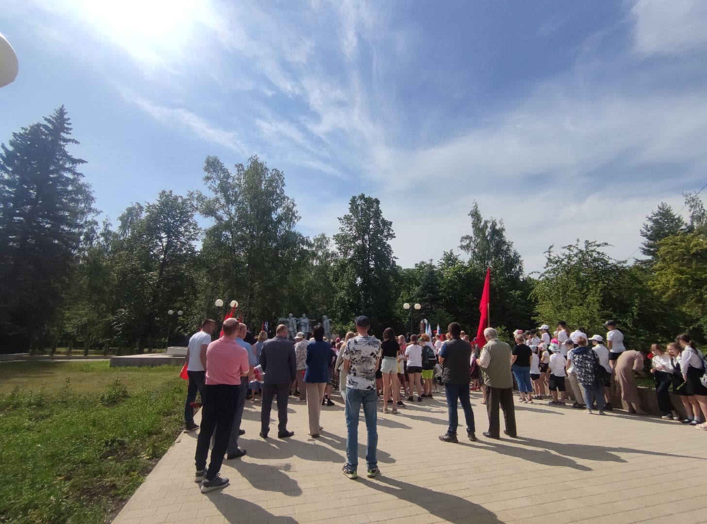 Митинг, дети, День памяти и скорби, Дубна