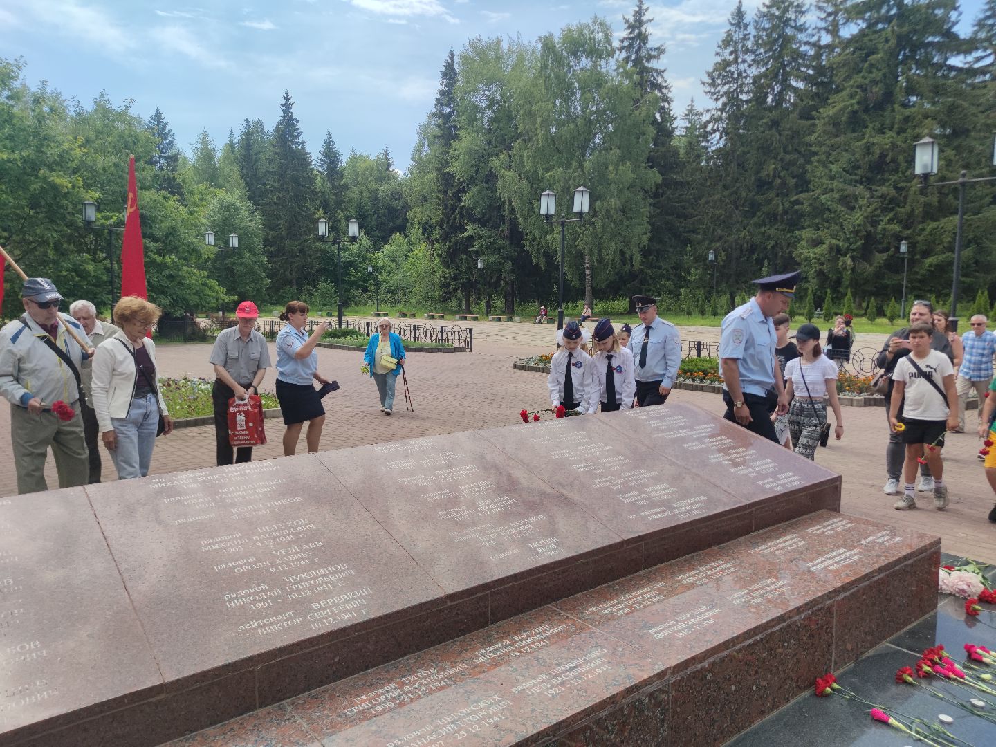 мемориал, митинг, дети, ЮИД, Дубна