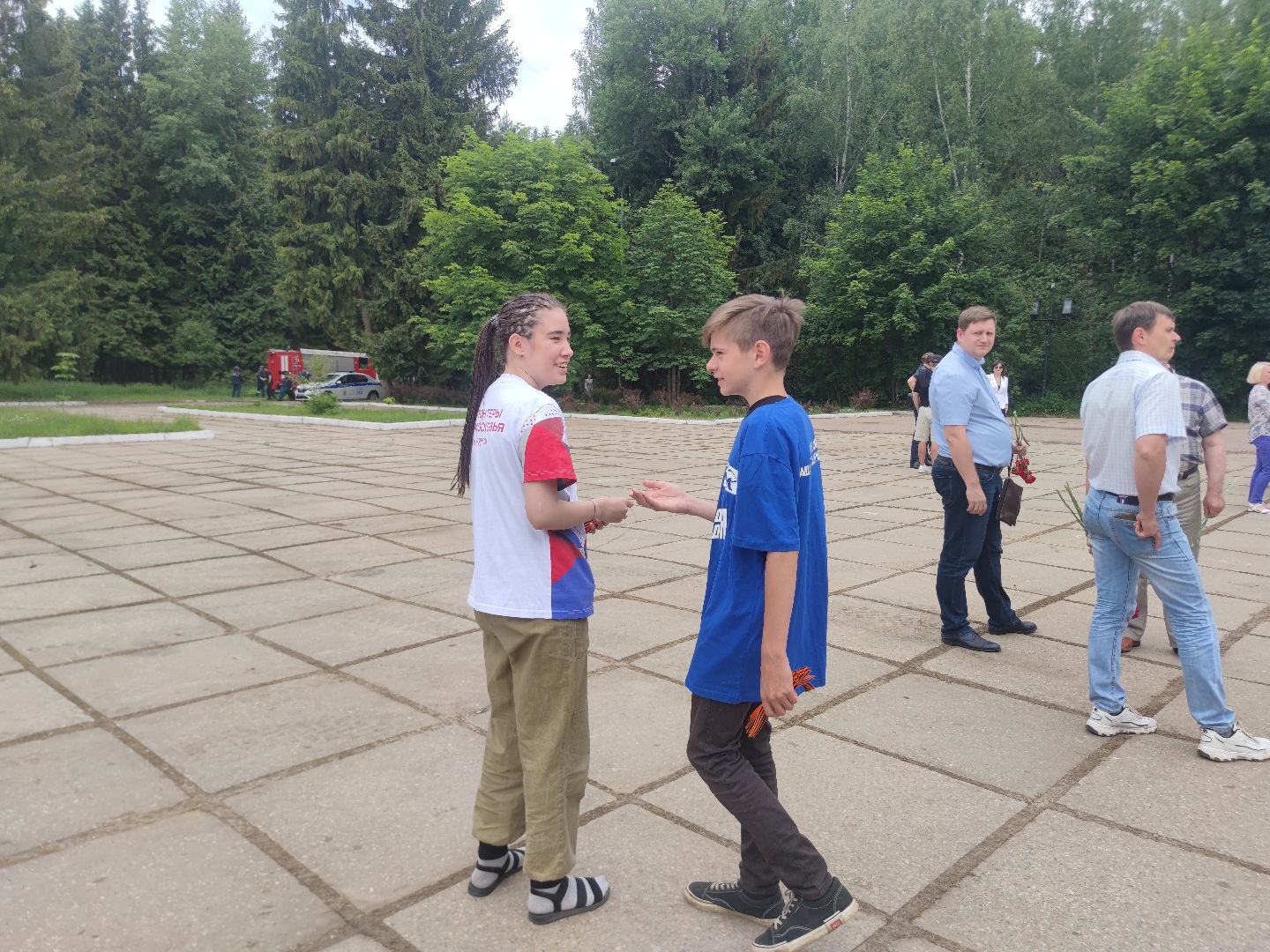 Волонтеры Подмосковья, Дубна, митинг, дети, георгиевская лента