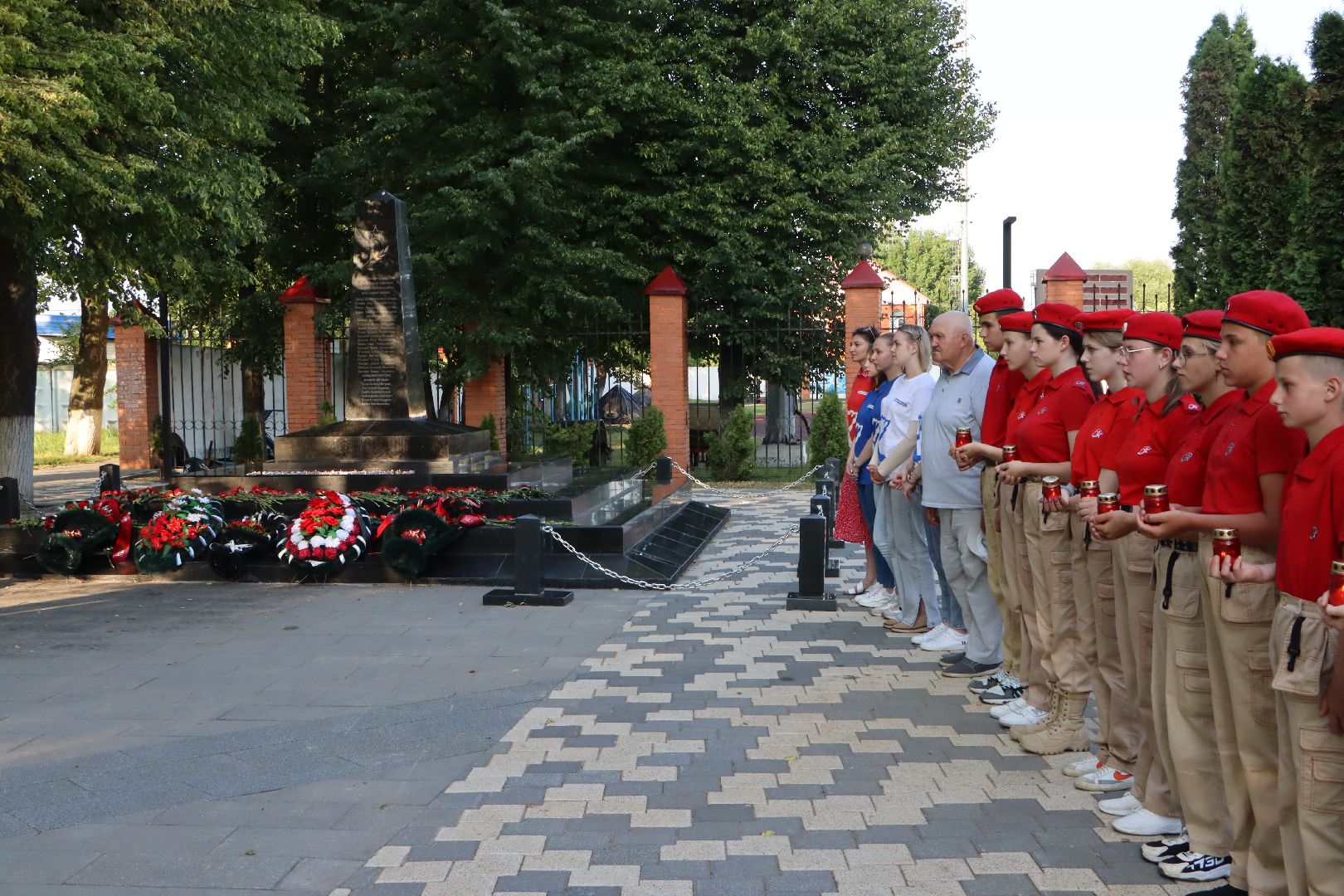 Серебряные Пруды, Свеча памяти