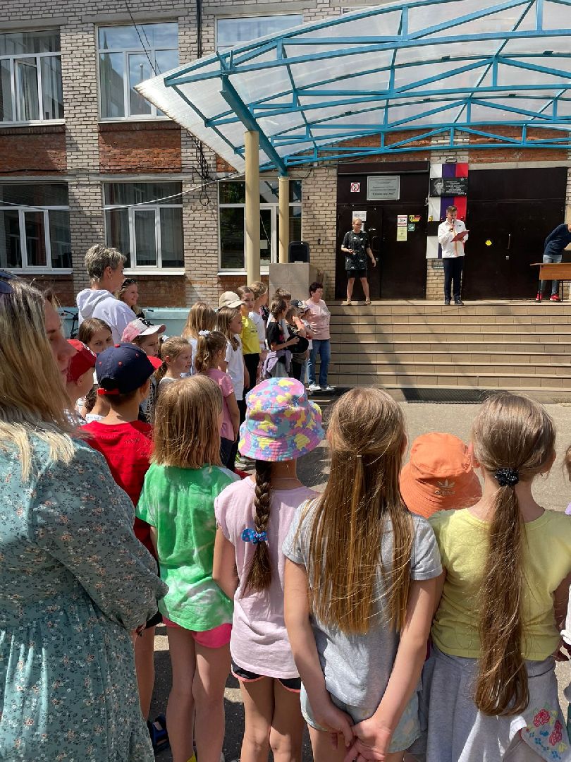 Подмосковье, Ивантеевка, Образование, Минута молчания