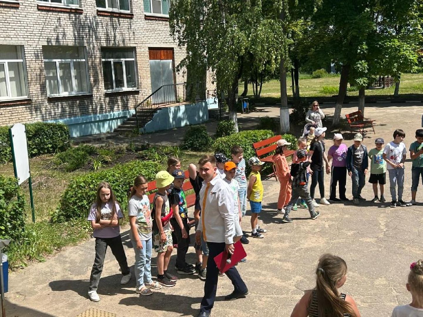 Подмосковье, Ивантеевка, Образование, Минута молчания