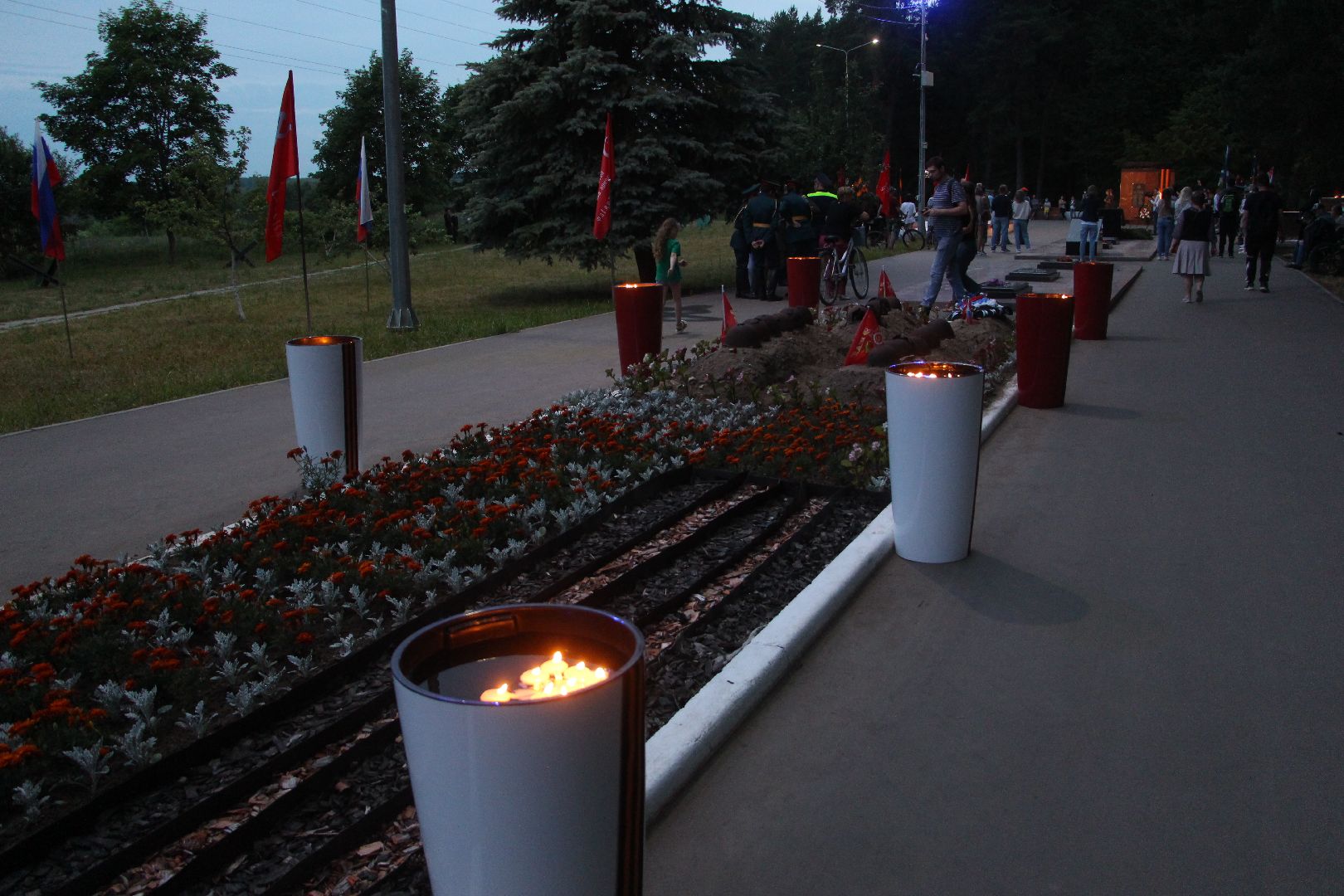 всероссийская акция, День памяти и скорби, Рубеж обороны, Протвино, Свеча памяти