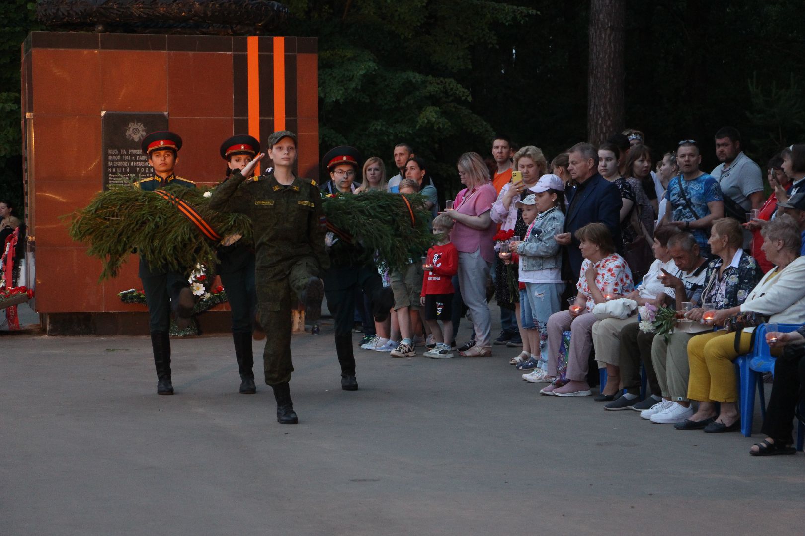 всероссийская акция, День памяти и скорби, Рубеж обороны, Протвино, Свеча памяти