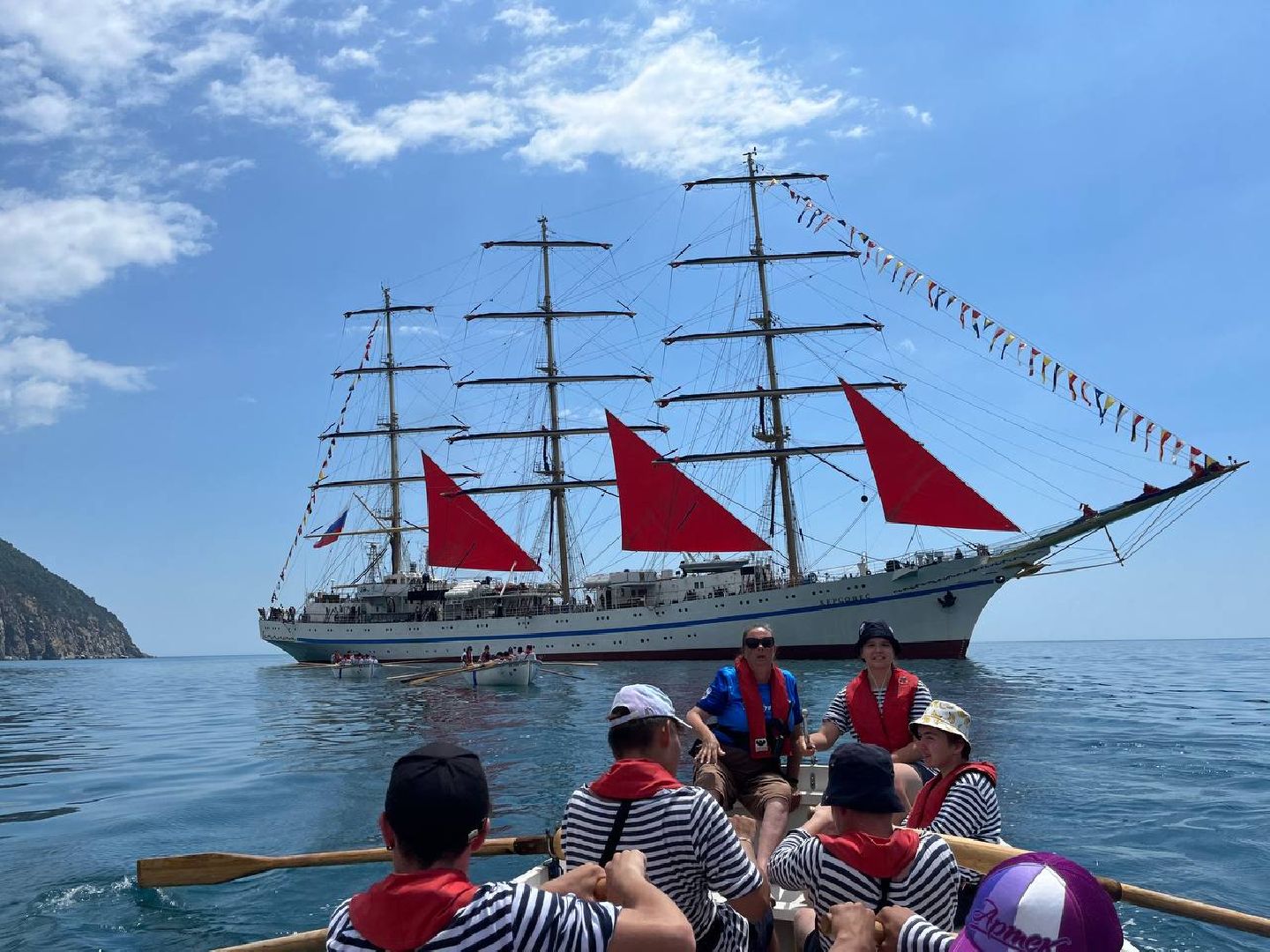 Ступино, Артек, ДЭЦ Островок