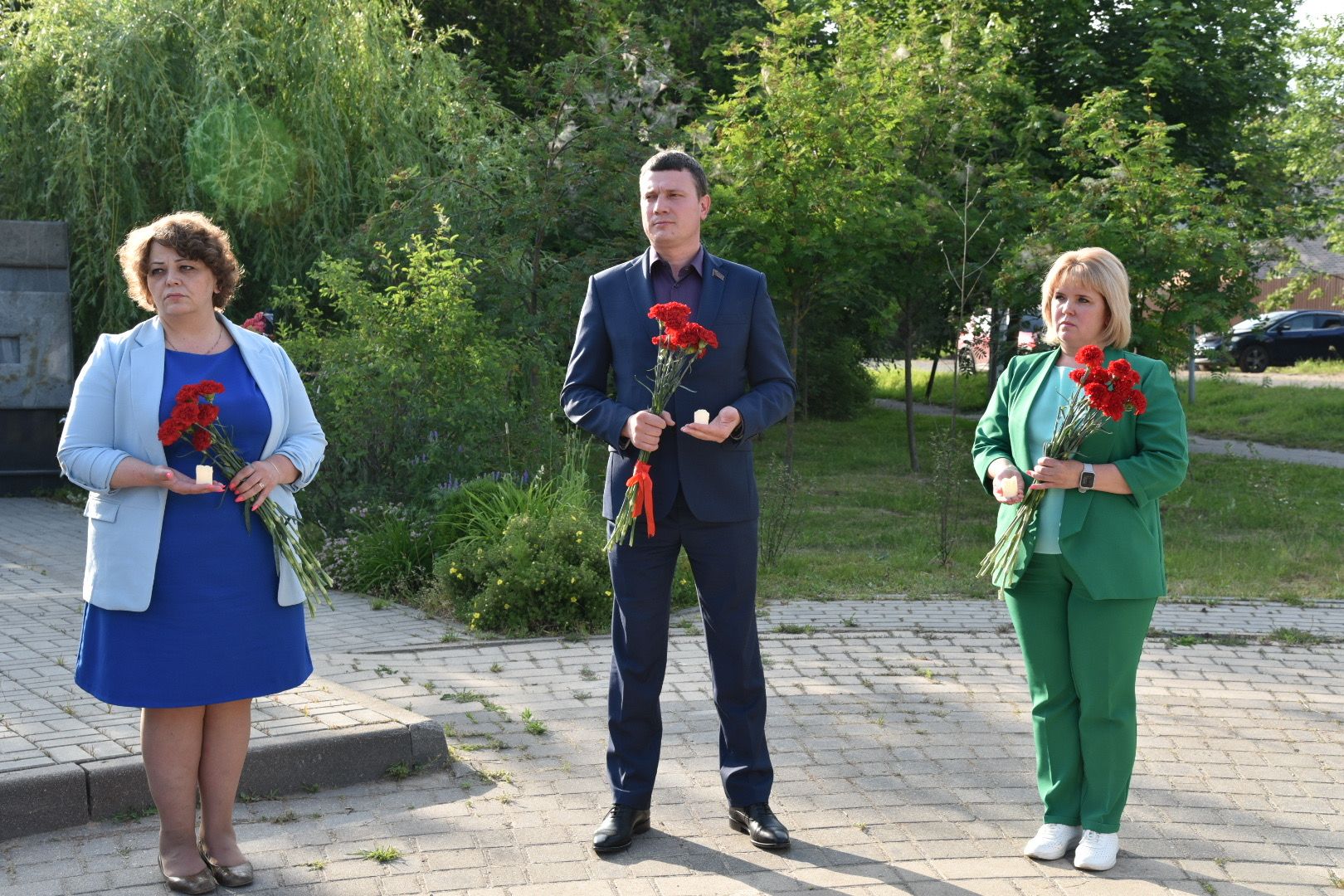 Химки, цветы, возложение